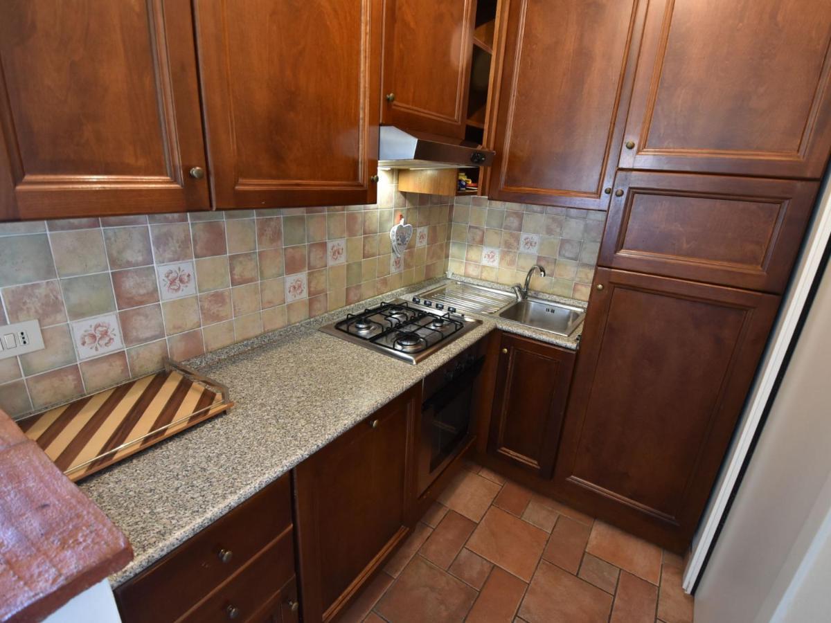 Holiday Home La Corte Bricca - Trilo Torretta By Interhome Castana  Екстериор снимка
